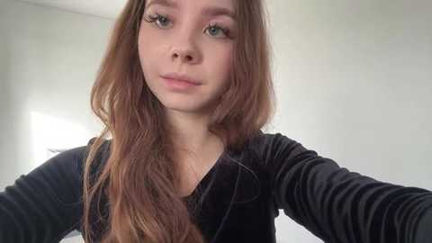 Media: ehtelbiondi Stripchat 2025-10-26 12:42:00