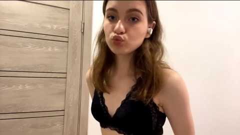 kira_sanders