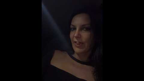 Media: _olya_ Stripchat 2025-10-27 16:14:00