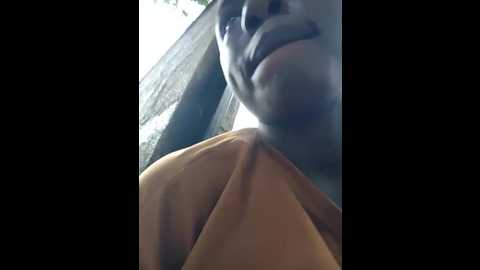 Media: broan_me Stripchat 2025-10-27 11:08:00