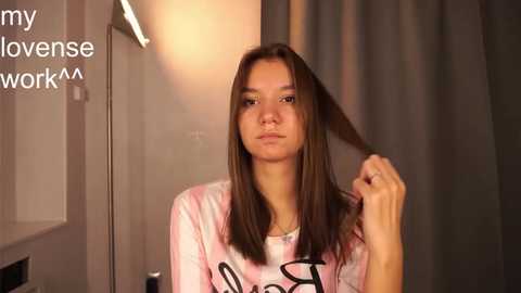 Media: brynnholverson Stripchat 2025-10-27 00:33:00