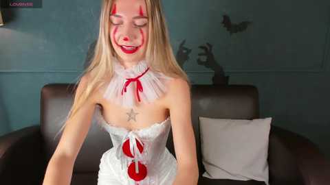 Media: serenacrystall Stripchat 2025-10-27 06:20:00