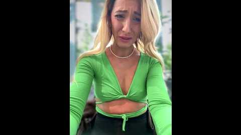 Media: adya_aly Stripchat 2025-10-28 13:04:00