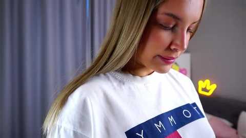 Media: aftonconnett Stripchat 2025-10-28 01:08:00