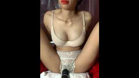 Media: sexy_sna Stripchat 2025-10-28 07:01:00