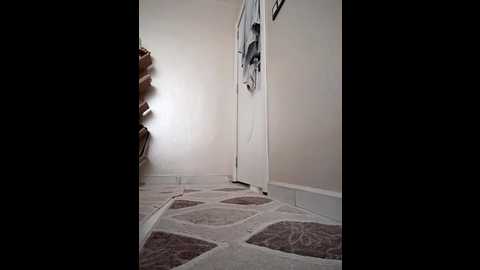 Media: sexyturbanli Stripchat 2025-10-28 11:35:00