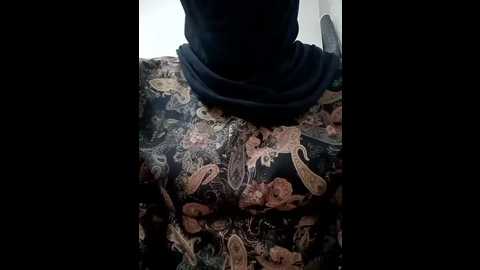 Media: sexyturbanli Stripchat 2025-10-28 22:16:00