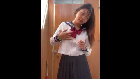 Media: xixi_28 Stripchat 2025-10-28 02:58:00