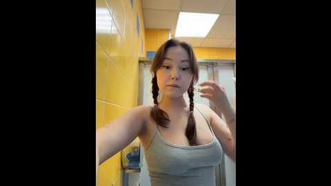 peachy_dream @ stripchat on 20251029