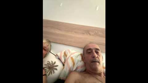 Media: vyc7564 Stripchat 2025-10-29 10:09:00