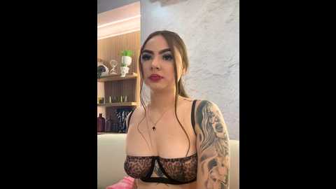 Media: beella1_ Stripchat 2025-10-30 15:00:00