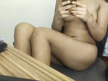 poonam_queen021 @ stripchat on 20251030