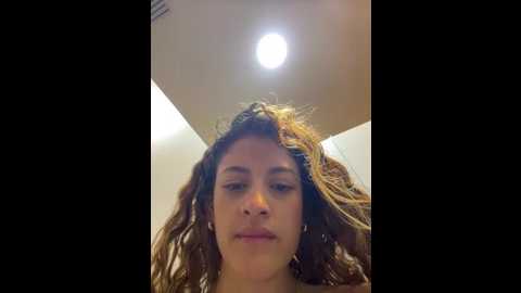 Media: alana15 Stripchat 2025-11-02 15:12:00