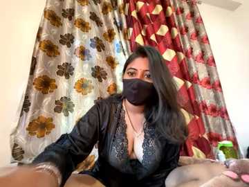 Media: okbent Stripchat 2025-11-02 08:30:00