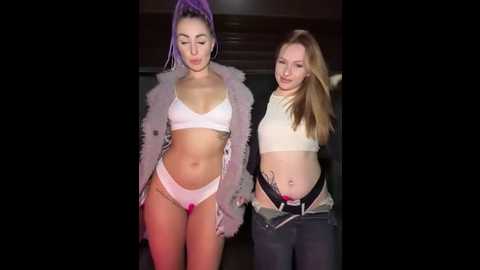 Media: twixcouple Stripchat 2025-11-02 14:56:00