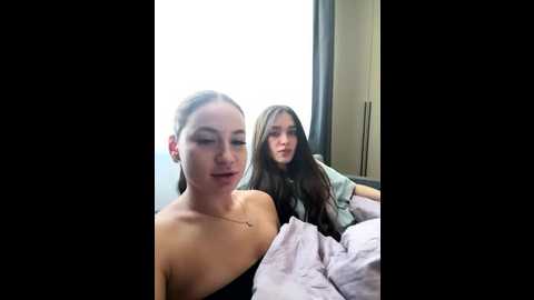 mayaglow @ stripchat on 20251103