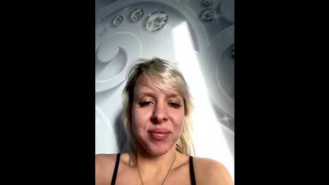 likacat @ stripchat on 20251106