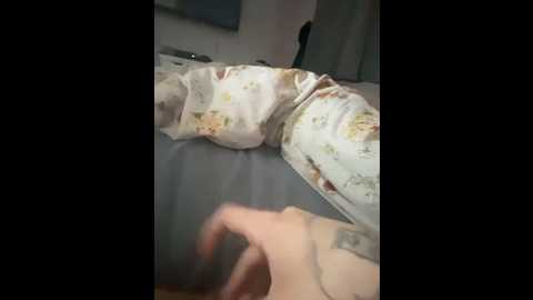 Media: babygirl1906 Stripchat 2025-11-08 01:48:00