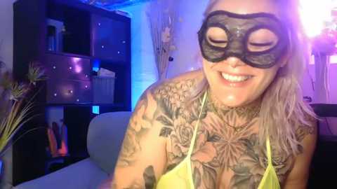 Media: marry_dreamy Stripchat 2025-11-08 00:20:00