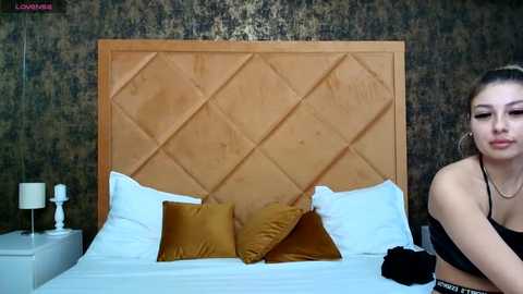 Media: 18teenvanessaa Stripchat 2025-11-10 14:22:00