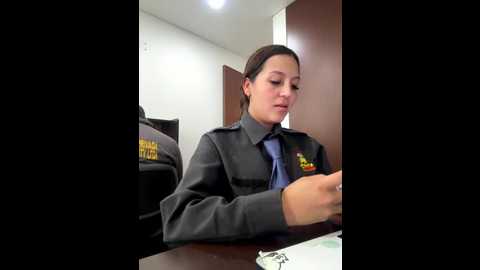 Media: emily_7_ Stripchat 2025-11-11 15:33:00