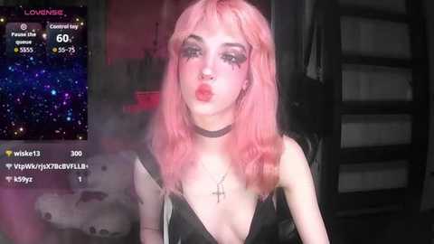 Media: ink__pleasure Stripchat 2025-11-11 02:39:00