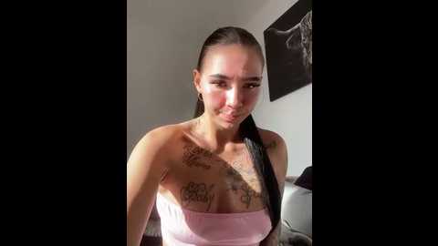 Media: youngzoexx Stripchat 2025-11-11 10:02:00