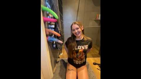 Media: dirtyyoungina Stripchat 2025-11-12 14:46:00