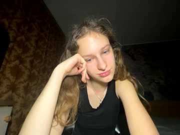 Media: eva_angel3 Stripchat 2025-11-12 20:08:00