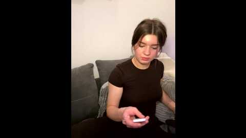 Media: hotyasmin Stripchat 2025-11-12 16:52:00