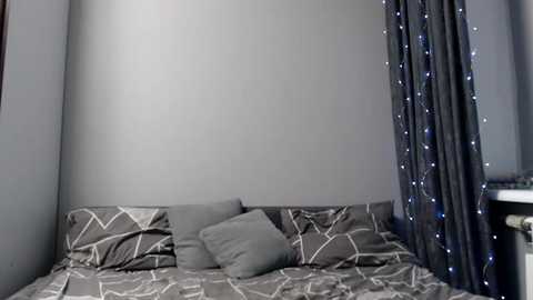 Media: sierrasky_ Stripchat 2025-11-14 21:49:00