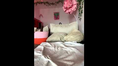 stella_kink @ stripchat on 20251119