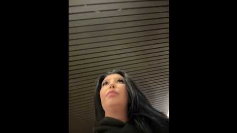 tisha_busty @ stripchat on 20251119